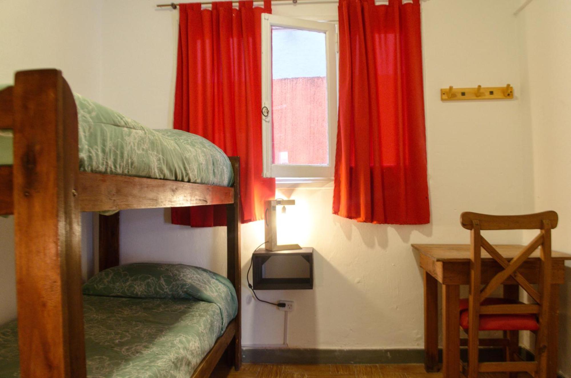 Hostal Yanquetruz *