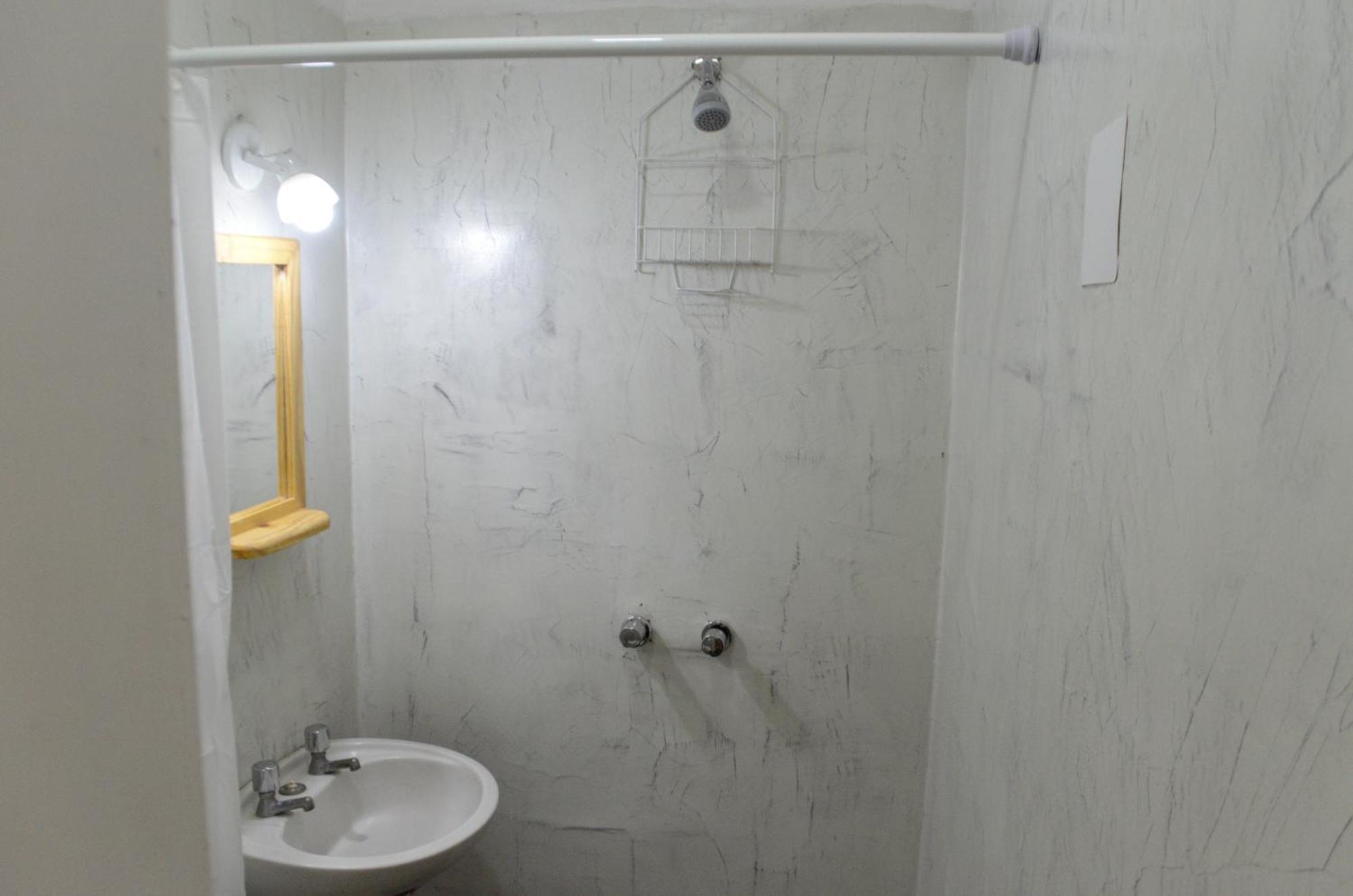 Hostal Yanquetruz *