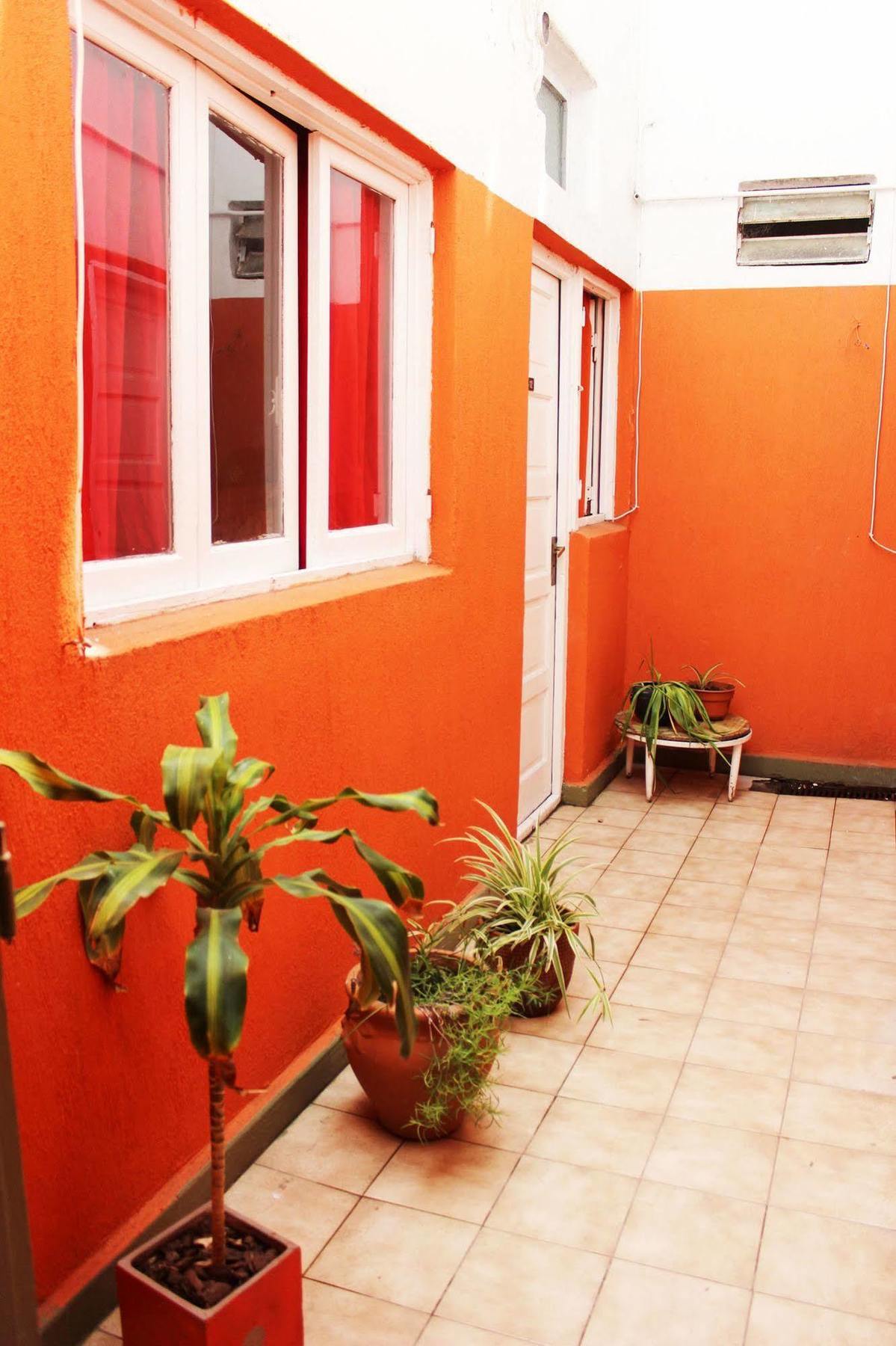 Yanquetruz Hostal *
